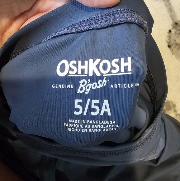 Boy (5) Blue Long Sleeve Rash Guard - Picture 2 of 2